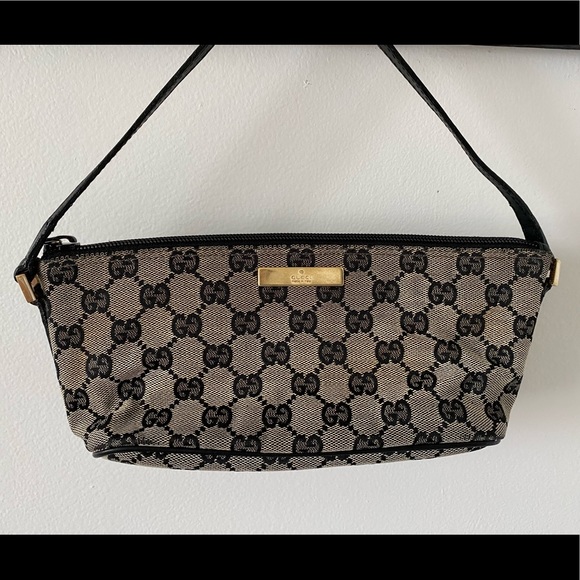 Gucci Canvas Boat Pochette - Picture 1 of 9